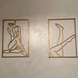 3 Gold Metal Female Photos